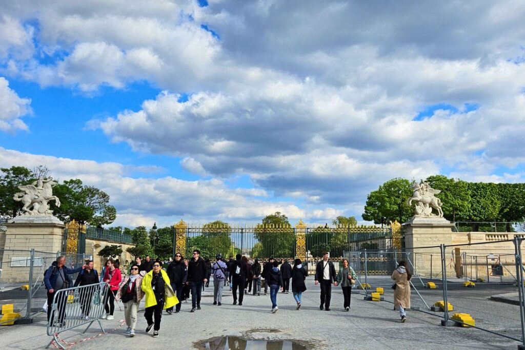 Entrada ao Tuileries pela Concorde