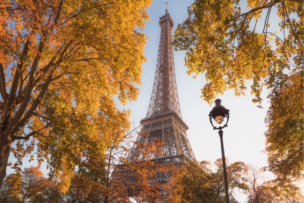 outono torre eiffel